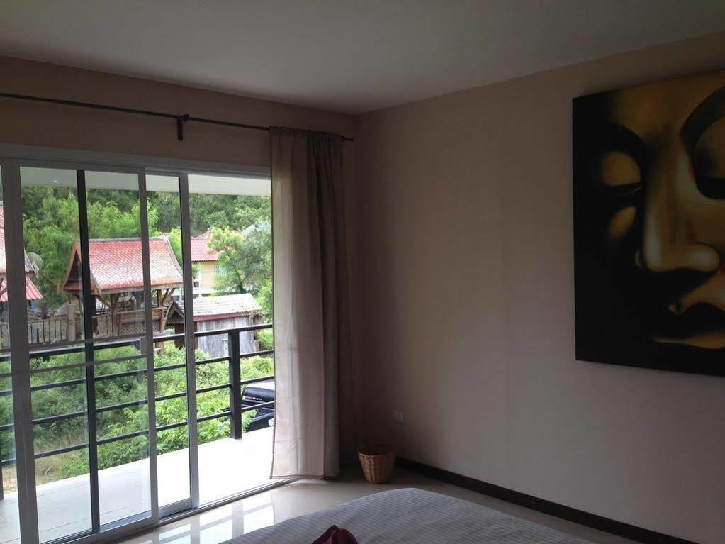 Samui Star Guesthouse Bãi biển Chaweng Ngoại thất bức ảnh