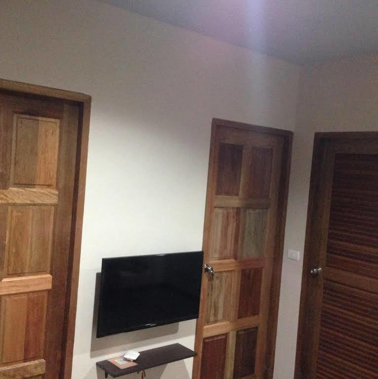Samui Star Guesthouse Bãi biển Chaweng Ngoại thất bức ảnh