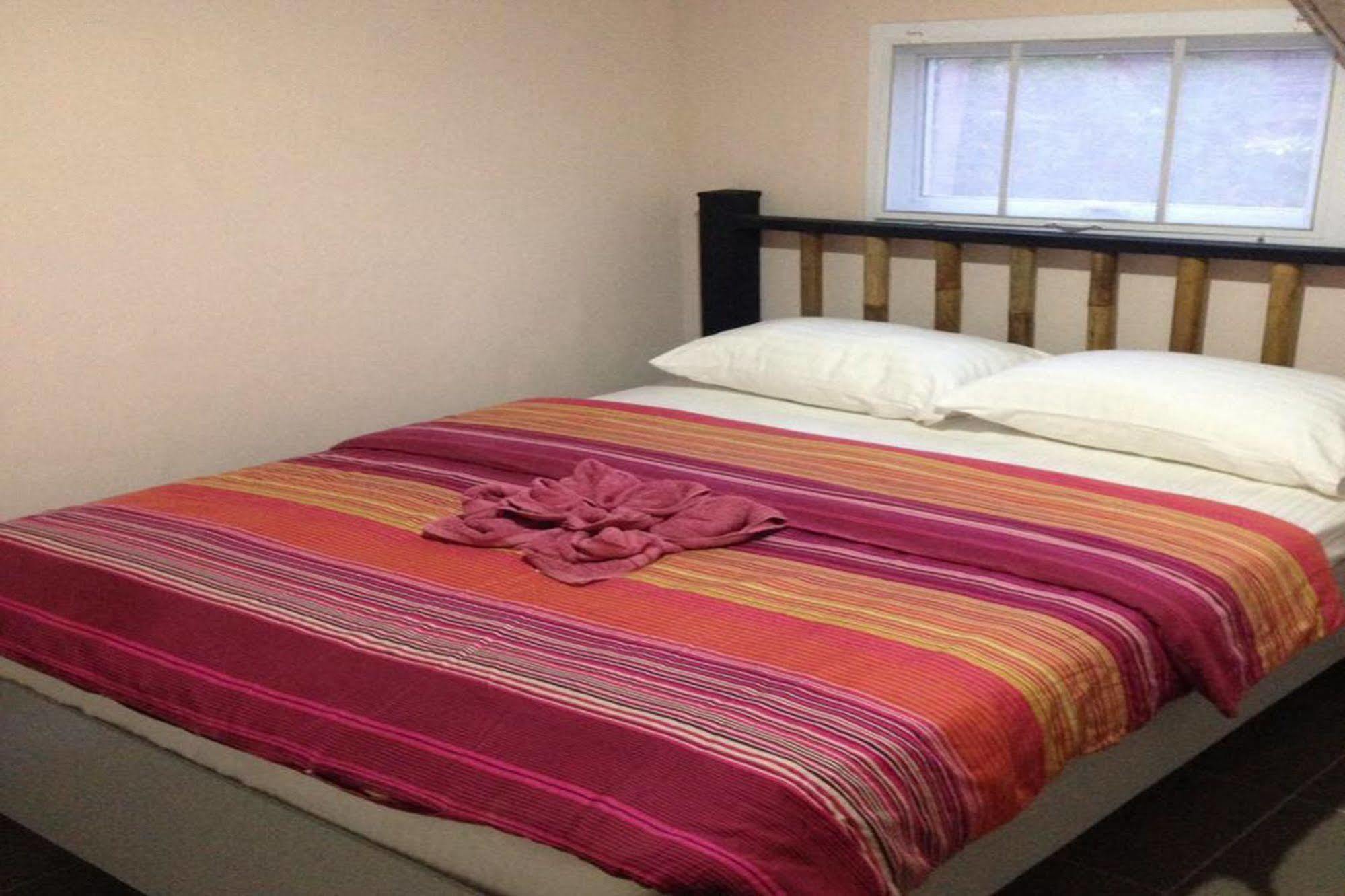 Samui Star Guesthouse Bãi biển Chaweng Ngoại thất bức ảnh
